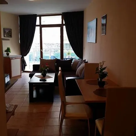Kaya House 8 Apartment *